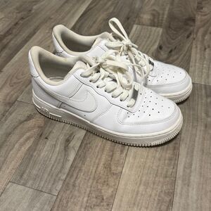 Nike Air Force 1’s white sneakers women’s 7.5